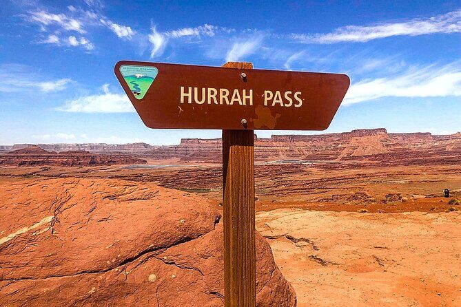 Moab Hurrah Pass Scenic 4x4 Tour - First Stop: Scenic Drive to Hurrah Pass
