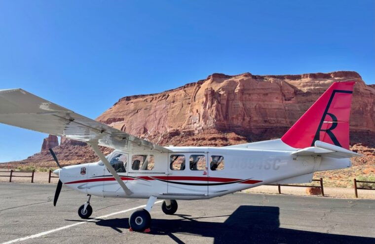 moab-monument-valley-canyonlands-airplane-combo-tour