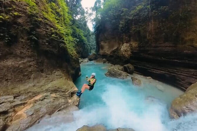 Moalboal Snorkeling, Kawasan Canyoneering with Zipline and Lunch - FAQs