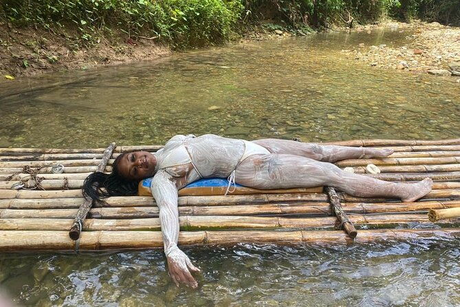 mobay-bamboo-rafting-foot-massage-with-lunch-at-scothies-jerk