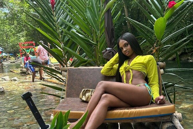 mobay-bamboo-rafting-foot-massage-with-lunch-at-scothies-jerk