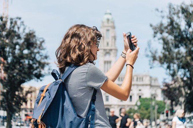 mobile-photography-through-porto-hidden-streets