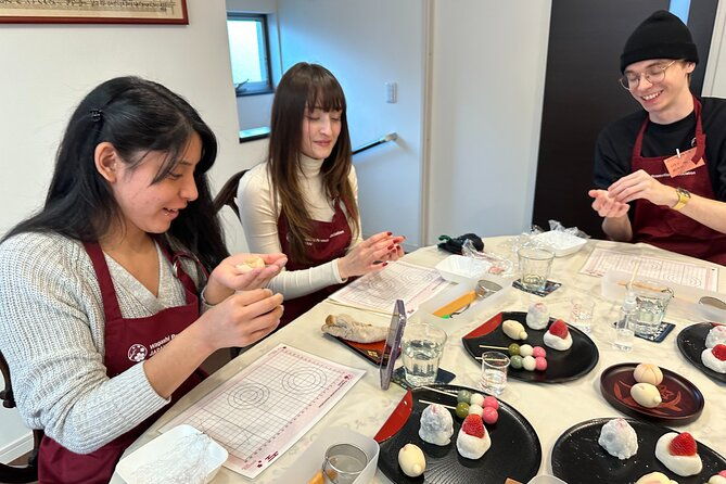 mochi-and-nerikiri-wagashi-combination-cooking-class