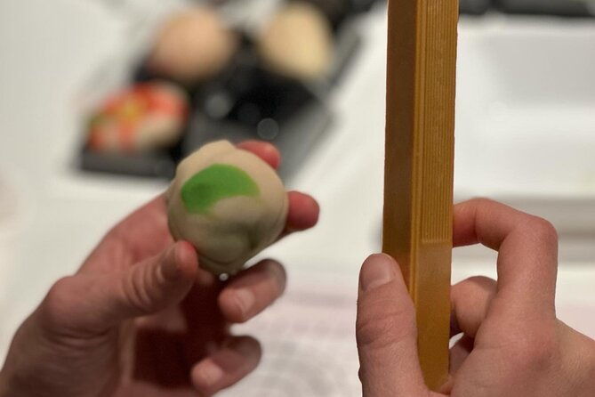 mochi-and-nerikiri-wagashi-combination-cooking-class