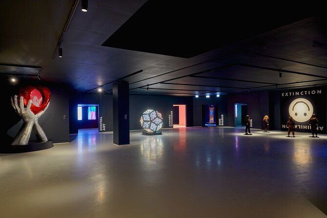 moco-modern-contemporary-art-museum-admission-ticket