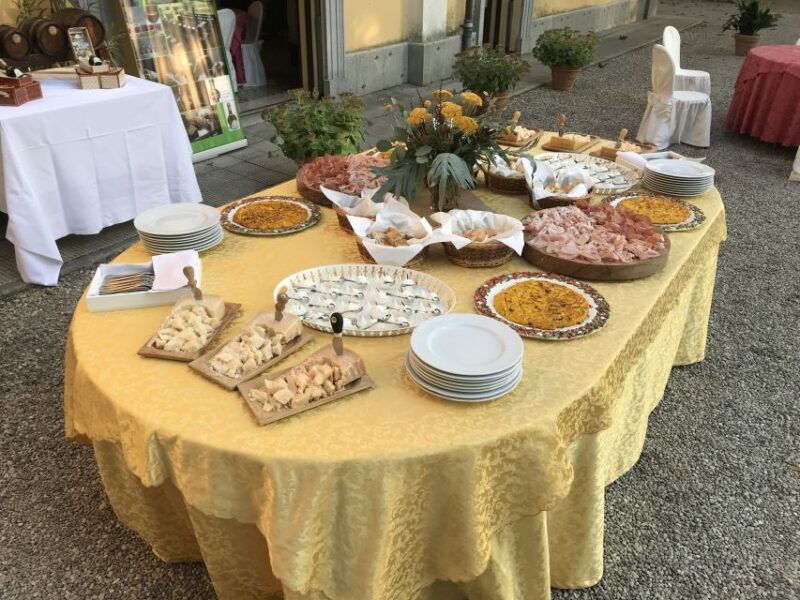 modena-balsamic-lunch-with-vinegar-cellar-tour-and-tasting