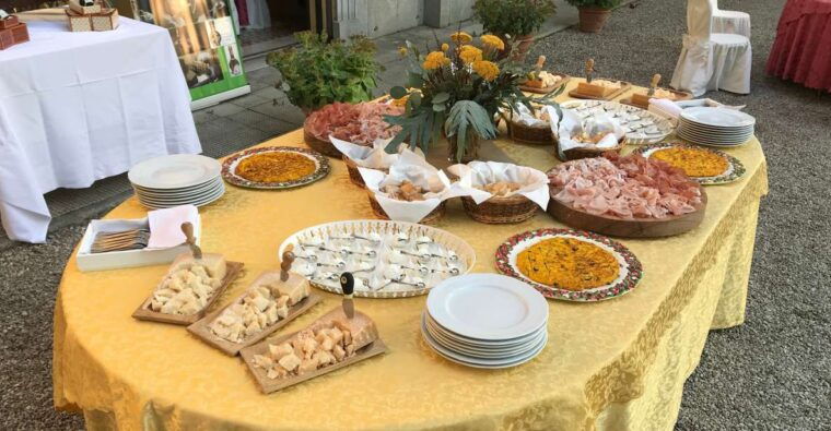 modena-balsamic-lunch-with-vinegar-cellar-tour-and-tasting