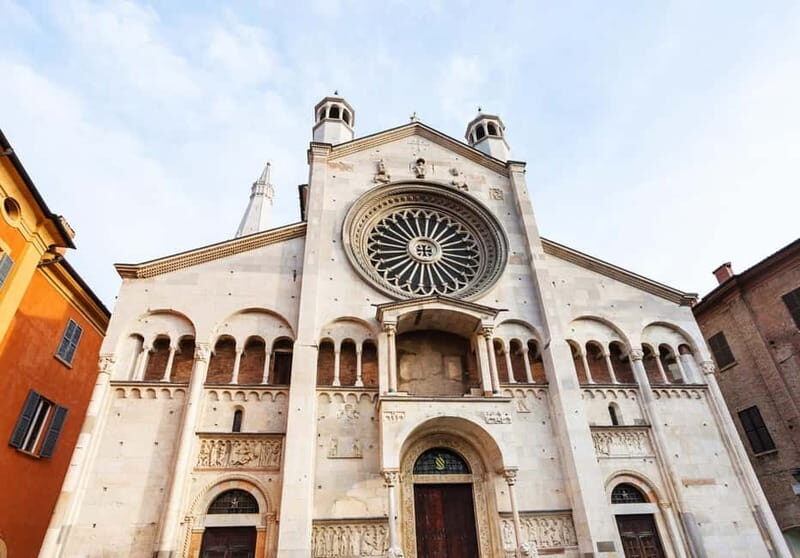 Modena: Express Walk with a Local - Discovering Modena with a Local: An Overview