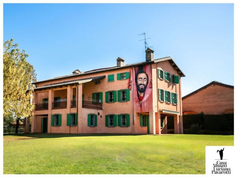 modena-luciano-pavarotti-house-museum-entry-ticket