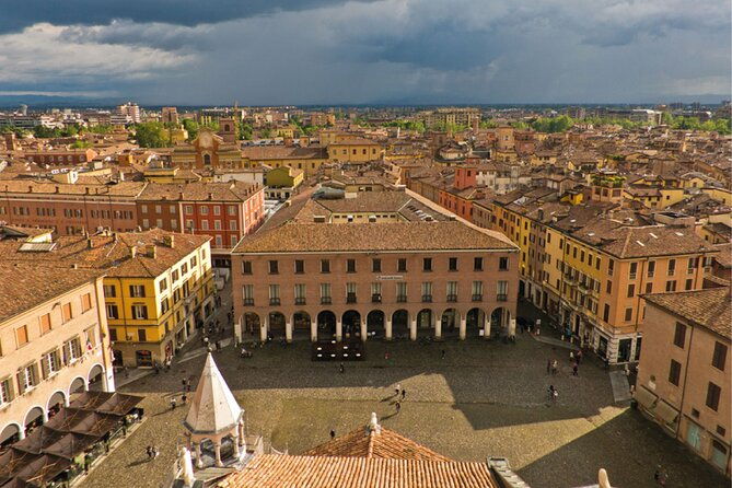 modena-walking-tour-with-audio-and-written-guide-by-a-local