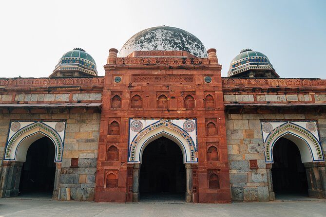 Modern Delhi with Ancient Rust (Guided Half-Day Sightseeing Tour) - Final Thoughts: Who Should Book This Tour?