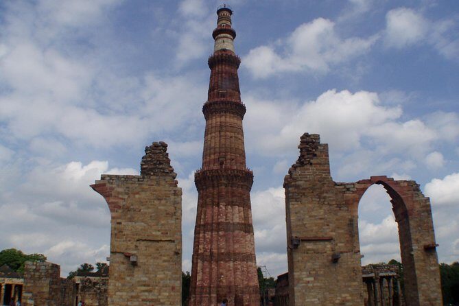 Modern Delhi with Ancient Rust (Guided Half-Day Sightseeing Tour) - FAQs