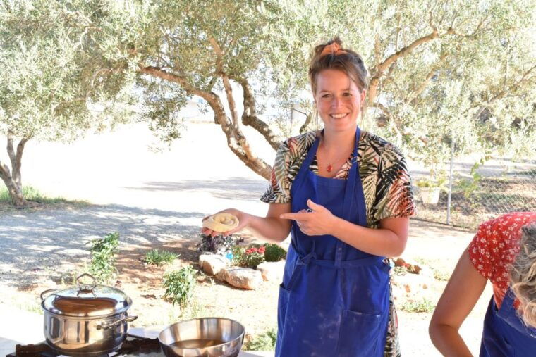 moires-cooking-class-and-meal-at-a-family-olive-farm