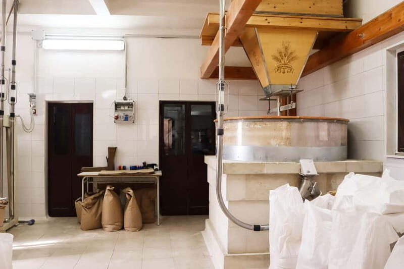 Molino Soprano tour discover the beauty of stone milling - Exploring the Molino Soprano Tour: Discover the Authenticity of Stone Milling in Sicily