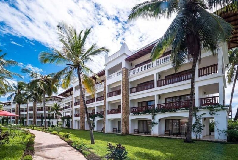 Mombasa: 3-Day Beach Tour with Haller Park Visit - The Practical Side: Value & Logistics