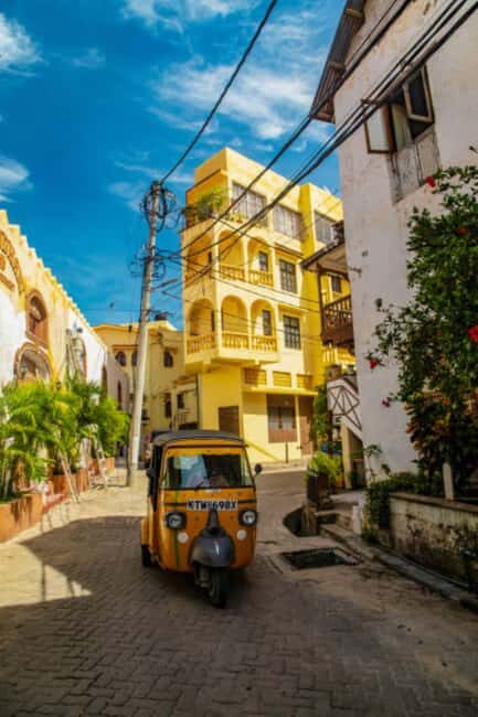 Mombasa: City, Fort Jesu, Old Town and Spice Market Tour - Exploring Mombasa’s Heart: What the Tour Entails
