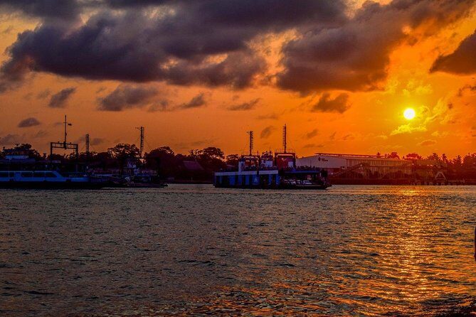 Mombasa Private City Tour & Haller park Sanctuary with sea food luch - How the Tour Breaks Down