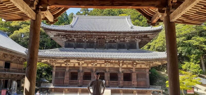 moment-of-zen-last-samurai-temple-mountaintop-walking-tour