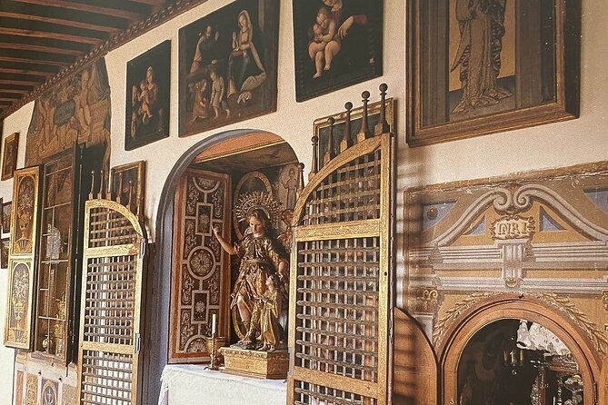 monastery-royal-barefoot-visit-with-entrance-without-waiting-for-queues