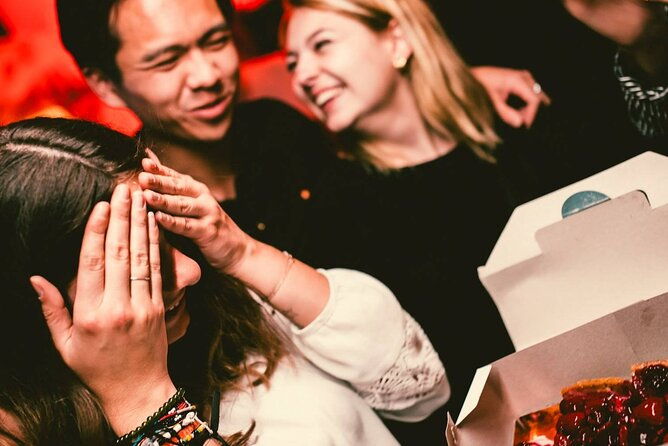 mondays-like-fridays-girls-3-free-drinks-admission-ticket