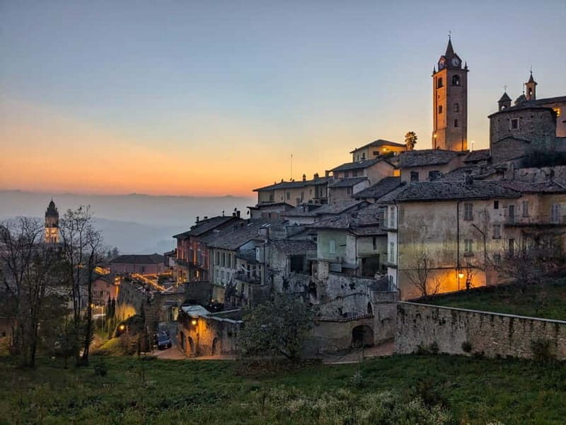 Monforte dAlba: Guided Walking Tour with Wine Tasting - Practicalities and Considerations