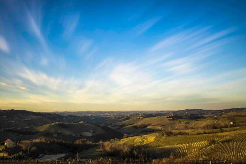 monforte-dalba-jacuzzi-ritual-with-wine-tasting