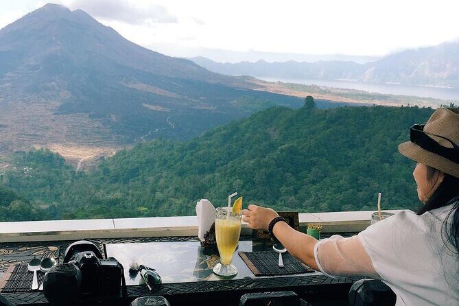 Monkey Forest, Holy Water Temple & Hot Springs Tours - FAQ