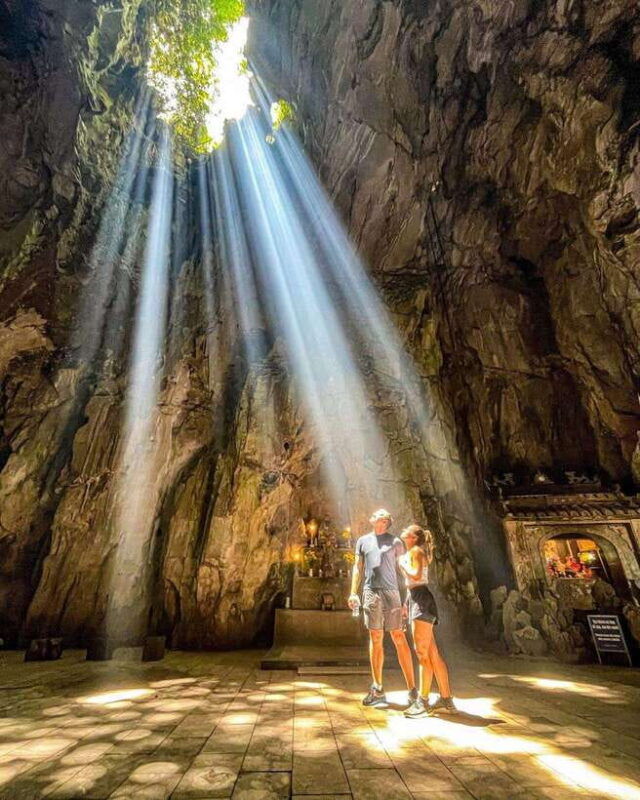 monkey-mountains-marble-mountains-hoi-an-night-experience