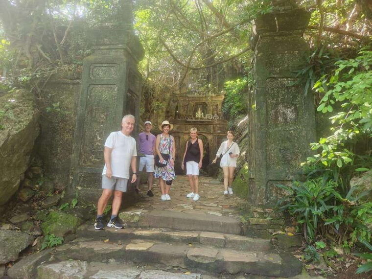 monkey-mountains-marble-mountains-hoi-an-night-experience