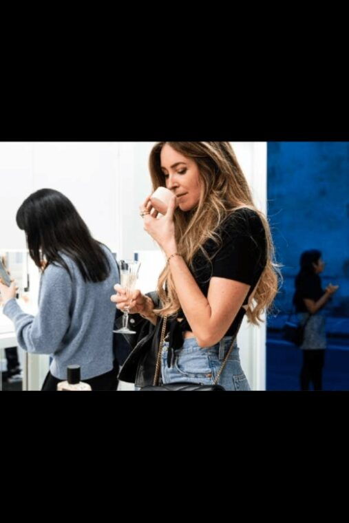 monmarte-walking-tour-french-perfumery-experience