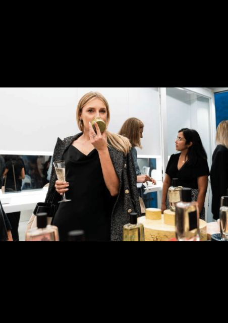 monmarte-walking-tour-french-perfumery-experience