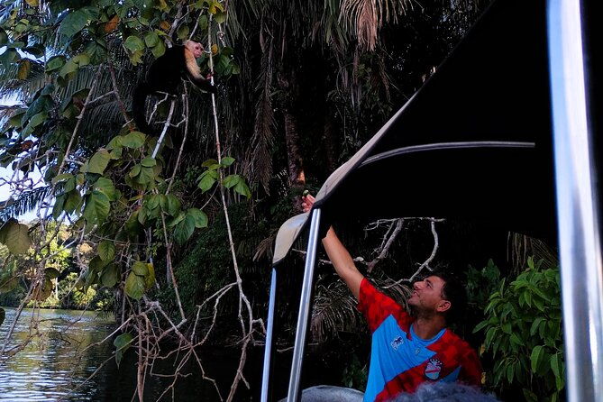 mono-island-and-panama-canal-trail-tour
