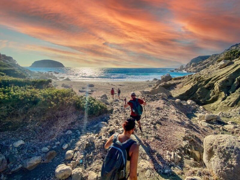 monolithos-small-group-hike-and-sunset-at-monolithos-castle