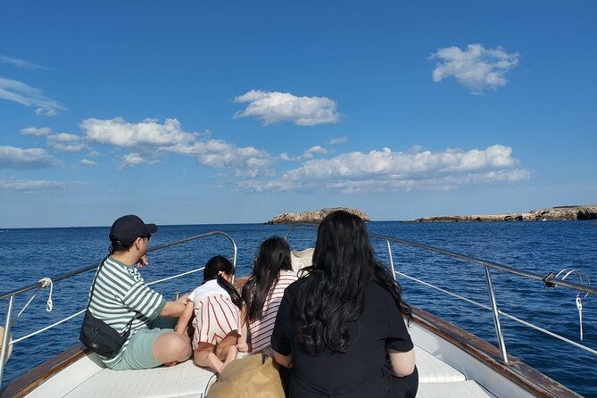 monopoli-shared-tour-by-gozzo-boat-to-the-polignano-caves