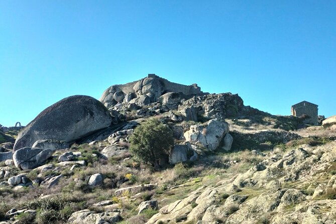 monsanto-tvs-dragonstone-got-full-day-private-tour-from-lisbon