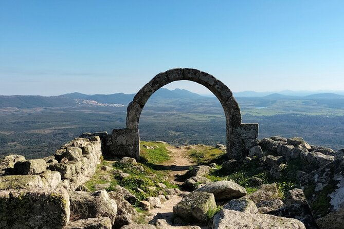 monsanto-tvs-dragonstone-got-full-day-private-tour-from-lisbon