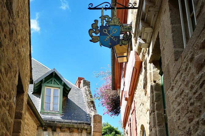 mont-saint-michel-day-trip-from-bayeux-shared-tour