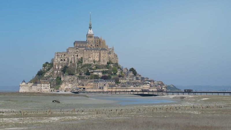 mont-saint-michel-departure-from-le-havre-deauville-honfleur