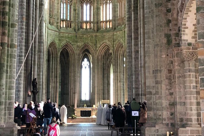 mont-saint-michel-express-day-trip-from-paris-by-tgv-high-speed-train