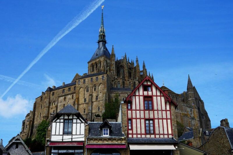 mont-saint-michel-full-day-private-guided-tour-from-paris