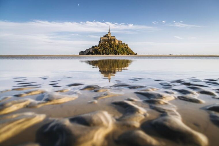 mont-saint-michel-walk-in-the-heart-of-the-bay