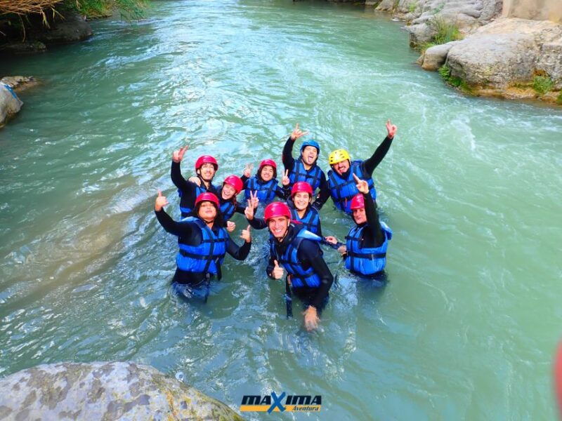 montanejos-guided-whitewater-rafting-adventure