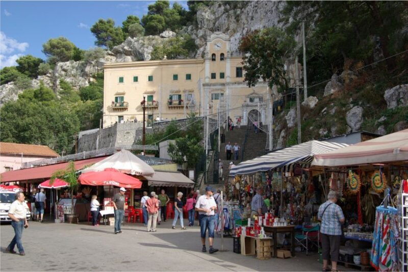 monte-pellegrino-tour-of-church-and-viewpoint