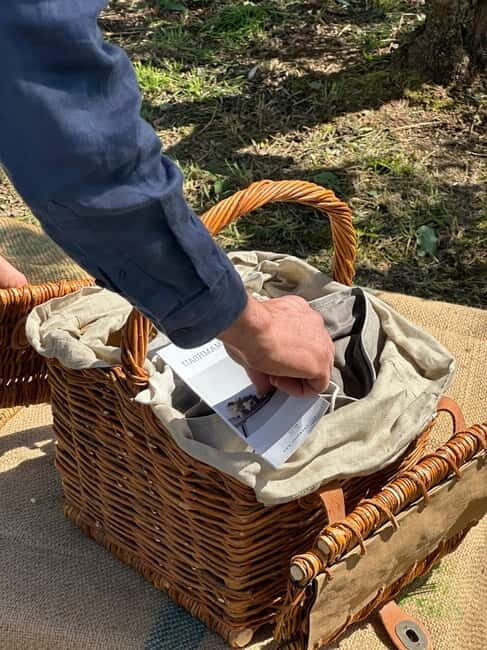 Montecatini Alto: Gourmet picnic among the olive trees with EVO oil pairing - Discovering Montecatini Alto: A Delightful Tuscan Escape