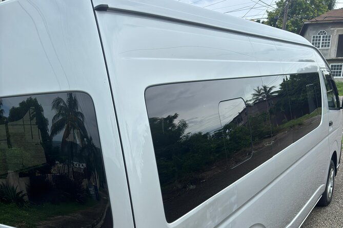 montego-bay-airport-and-breathless-montego-bay-private-shuttle