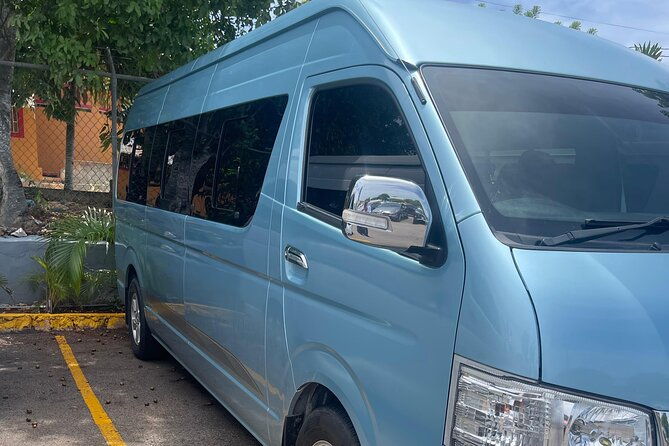 montego-bay-airport-and-sandals-royal-private-shuttle