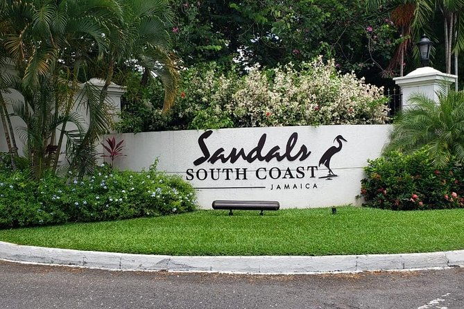 montego-bay-airport-mbj-sandals-south-coast-jamaica