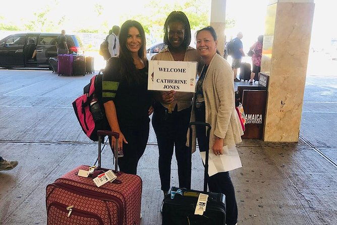 montego-bay-airport-transfer-to-luxury-bahia-principe-private