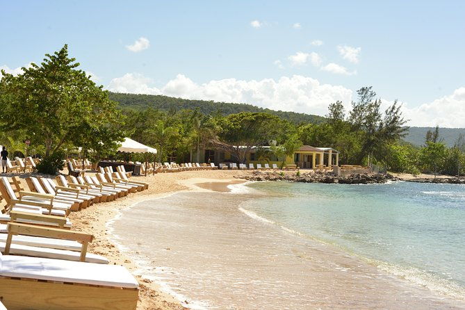 montego-bay-bamboo-beach-break