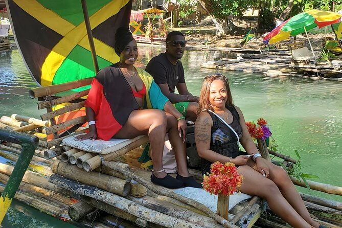 montego-bay-bamboo-rafting-limestone-massage-private-transfer